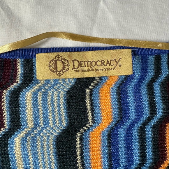 Democracy Multicolor Zigzag Knit Sweater No Size but feels like M - Picture 2 of 6